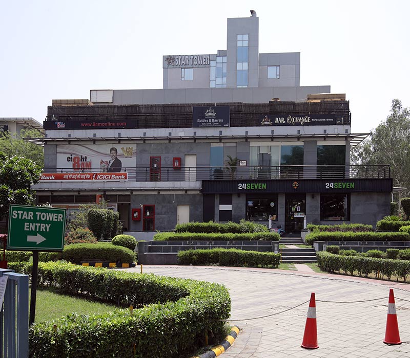 DLF Star Tower